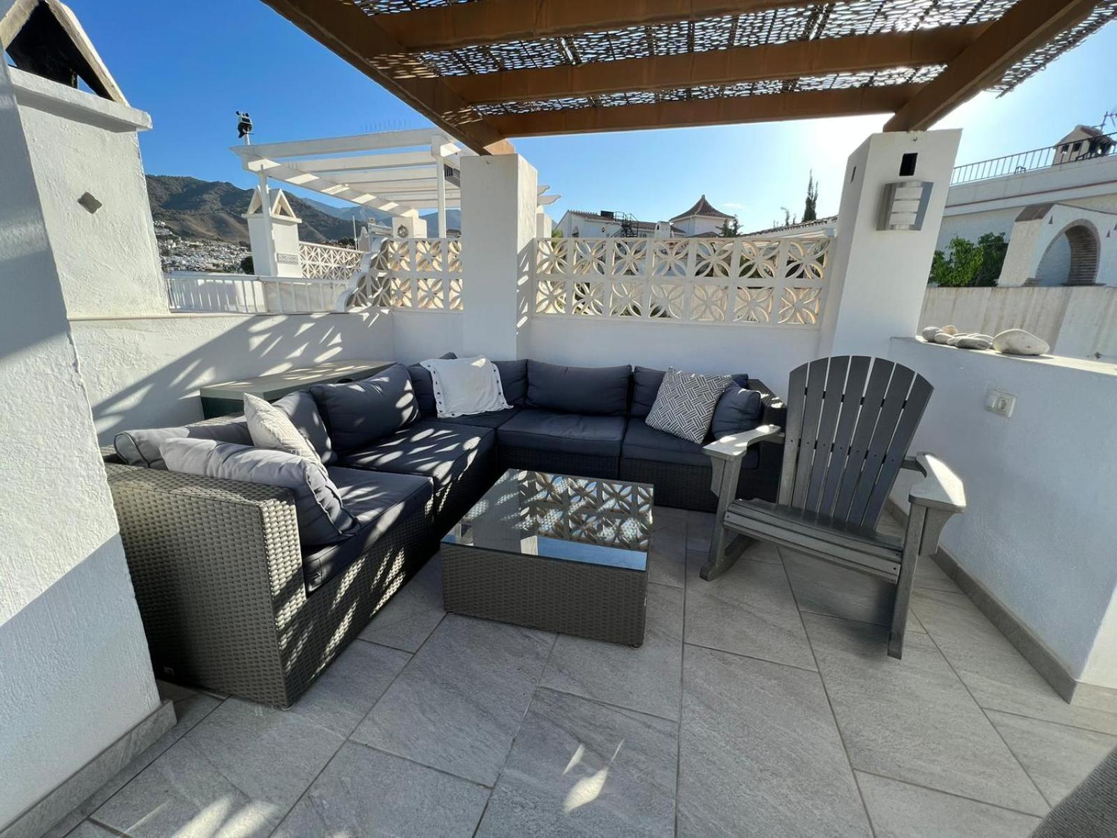 One Bedroom Penthouse Nerja Εξωτερικό φωτογραφία