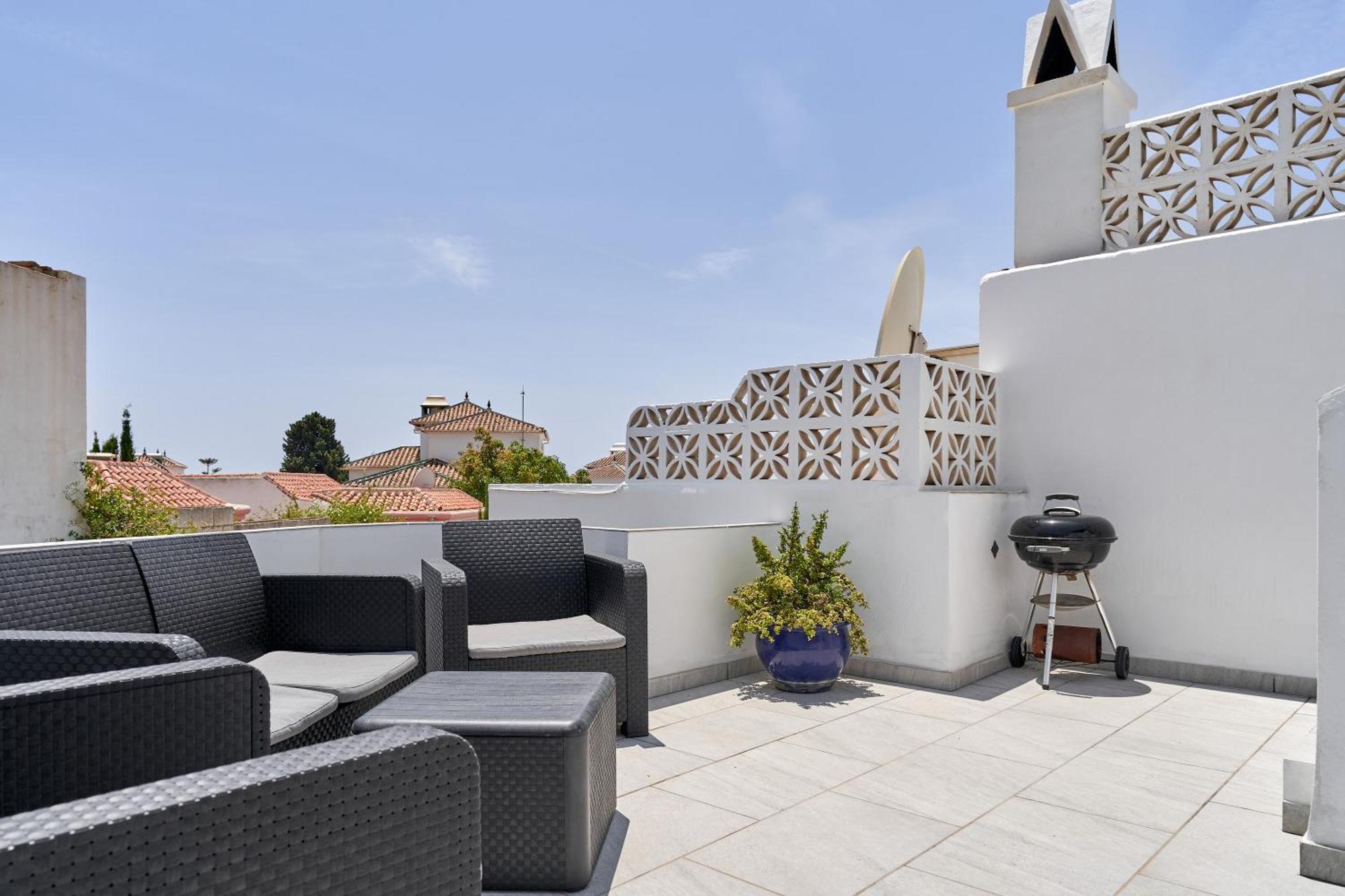 One Bedroom Penthouse Nerja Εξωτερικό φωτογραφία